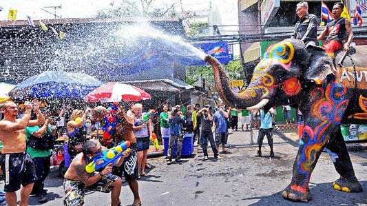 fete de l'eau en thailande